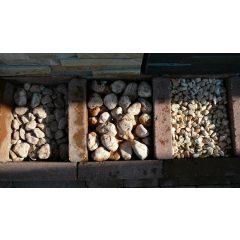 Kerti díszkavics: Rosso Verona kavics (vörös) 25 Kg