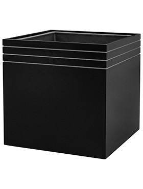 Line-Up Square Planter Matt Black 2 méretben Line-Up Square Planter Matt Black 2 méretben
